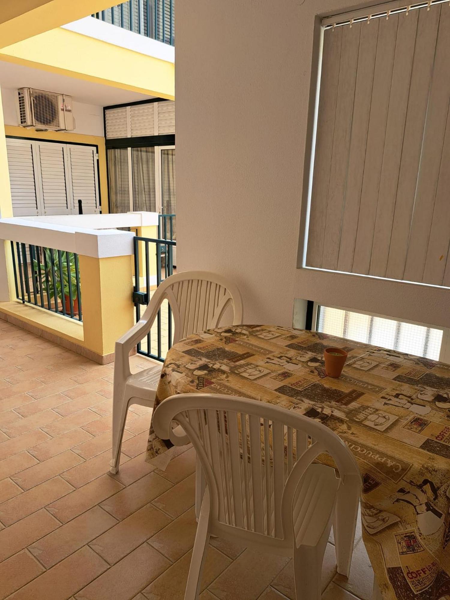 Mjalvor - Apº Em Condominio Com Piscina 외부 사진